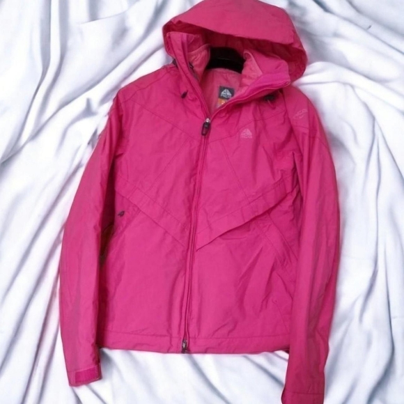 Nike ACG Jackets & Blazers - Nike ACG hot pink all conditions jacket. 2in 1 sz m uk 10/12